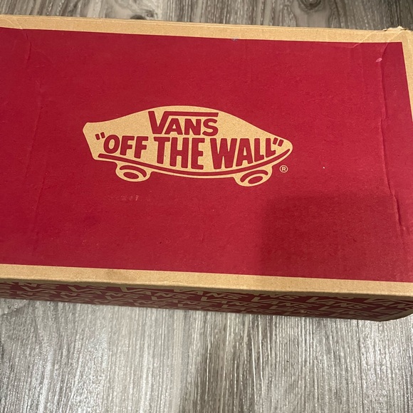 Vans Purple and White Knu Skool - Picture 4 of 5